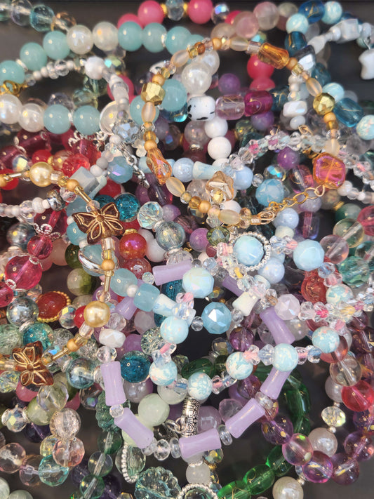 Glaspärlarmband - Köp ett och få ett extra till på köpet!