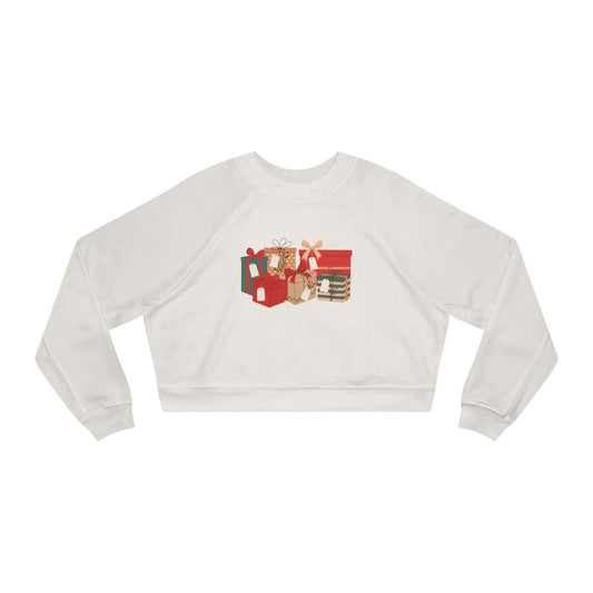 Cropped Pullover — Cozy Retro Gift Box Holiday Graphic